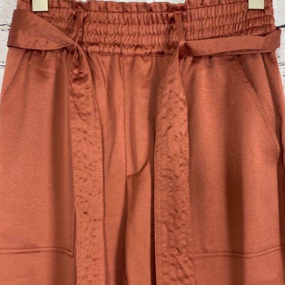 Abercrombie & Fitch Satin Paperbag High -Waist Tapered Pull -On Pants Rust M - Picture 7 of 9